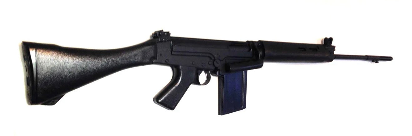 1:1 British Army (Falklands & NI) SLR L1A1 resin, flat back wall hanger