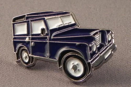 4X4 Land Rover Defender Pin Badge Green or Blue