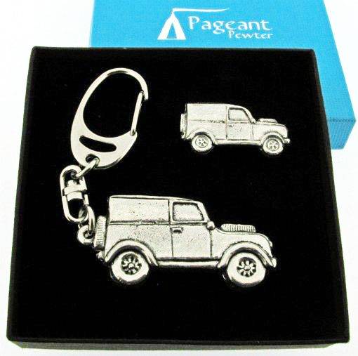 4X4 Land Rover Defender Silver Pewter Keyring & Pin Badge Luxury Gift Set