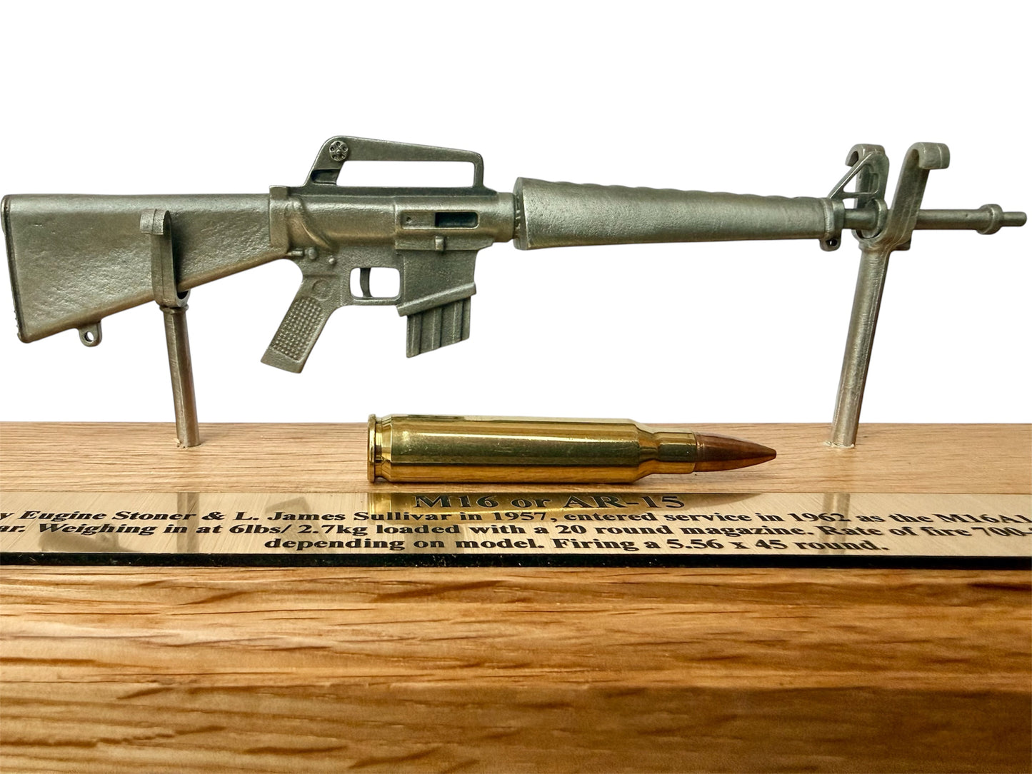 M16 Vietnam US Army AR-15 1/6 Mini English Pewter Gun Desk Display