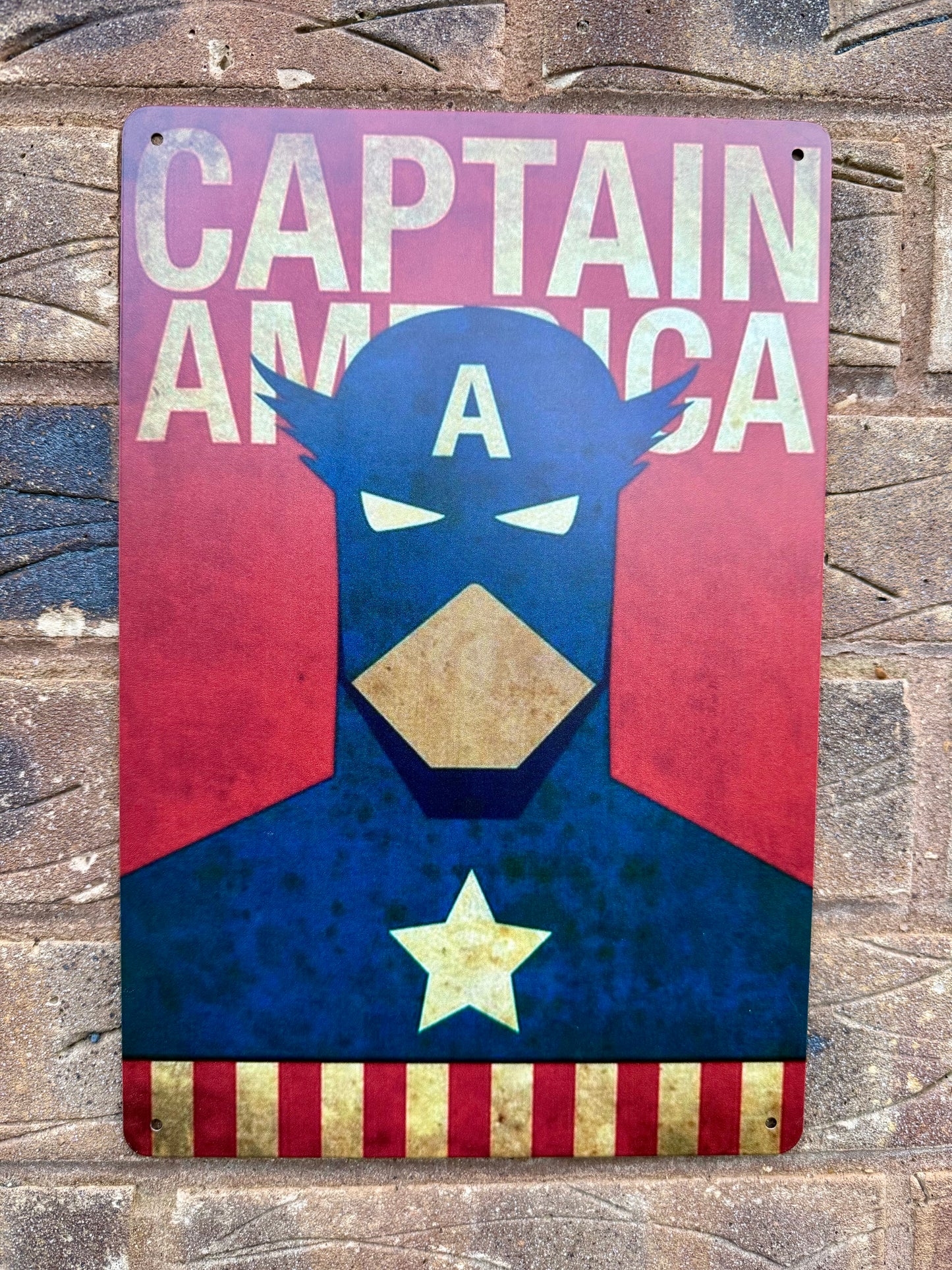 Captain America Wall Plaque Vintage Retro Man Cave Shed Garage Rusty Sign SIZE LARGE 20x30cm