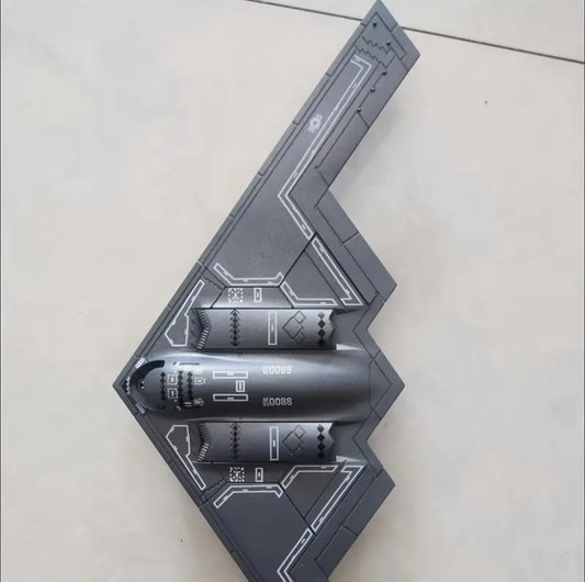 1:200 USAF B2 Stealth Bomber Die-Cast Aircraft Model On Stand