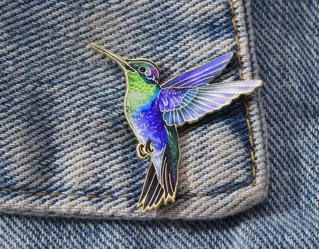 Hummingbird Wildlife Bird Enamel Pin Badge *4 COLOURS AVAILABLE*