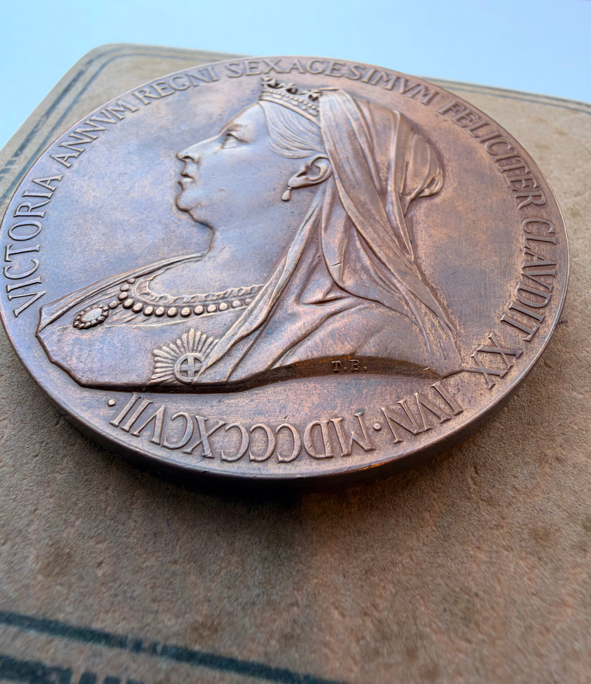 1897 Queen Victoria Official Diamond Jubilee Large Bronze Medal