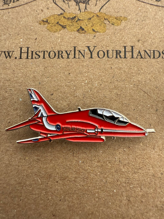 Red Arrows Pin Badge
