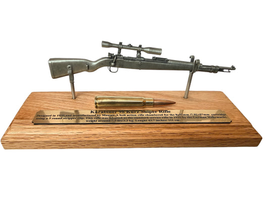 WW2 German K98 Sniper Rifle World War 2 1/6 Mini English Pewter Gun Desk Display