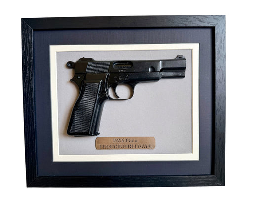 1:1 British Army L9A1 Browning hi-power resin pistol framed wall hanger