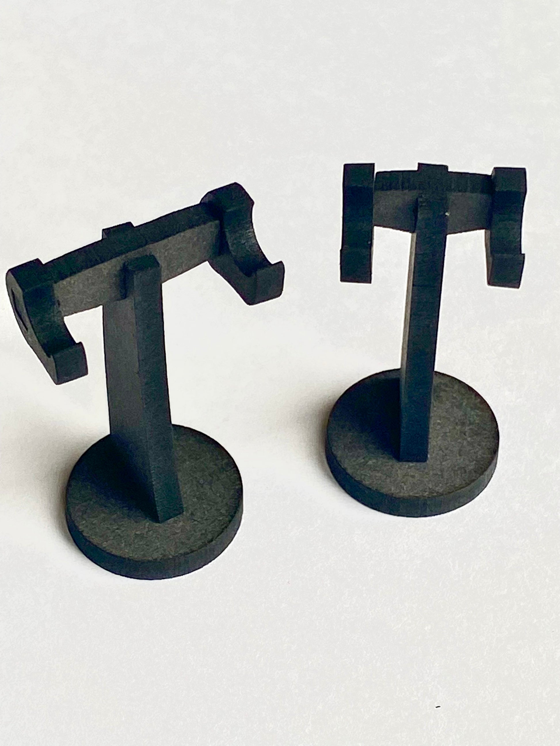 Fibula Brooch, Buckle, Medal and Artefact Display Stand (2 Sizes in 1